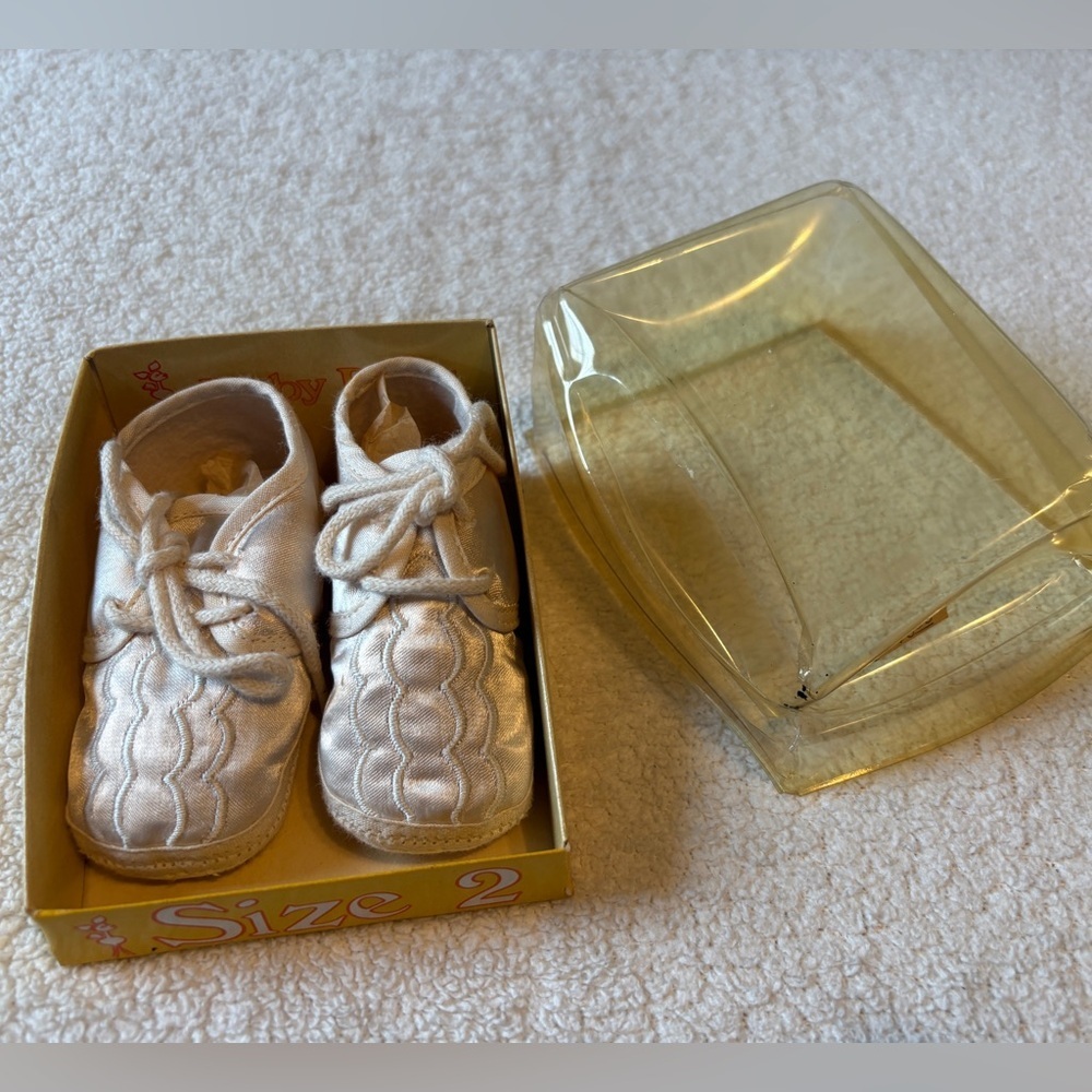 Vintage Satin Baby Baptismal Shoes , Elegant White. Unworn/ Like New
